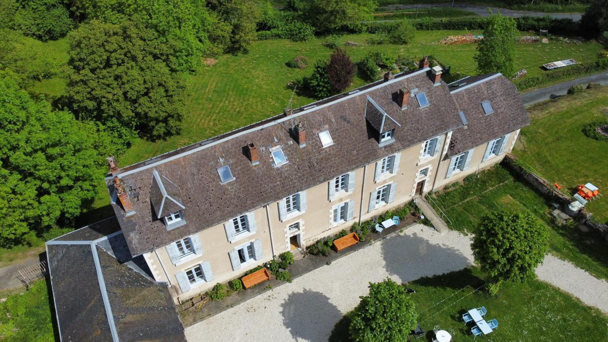 L' Ancienne Ecole Du Morvan Larochemillay エクステリア 写真