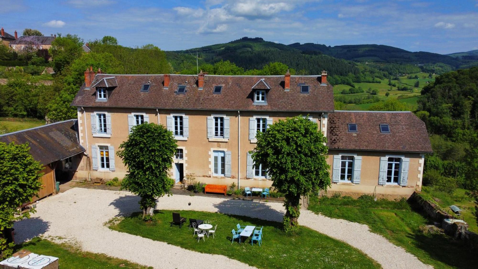 L' Ancienne Ecole Du Morvan Larochemillay エクステリア 写真